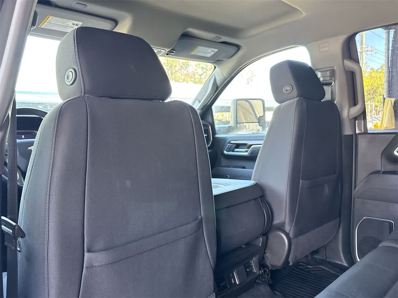 Thumbnail: 2025 Chevrolet Silverado 2500 - 23