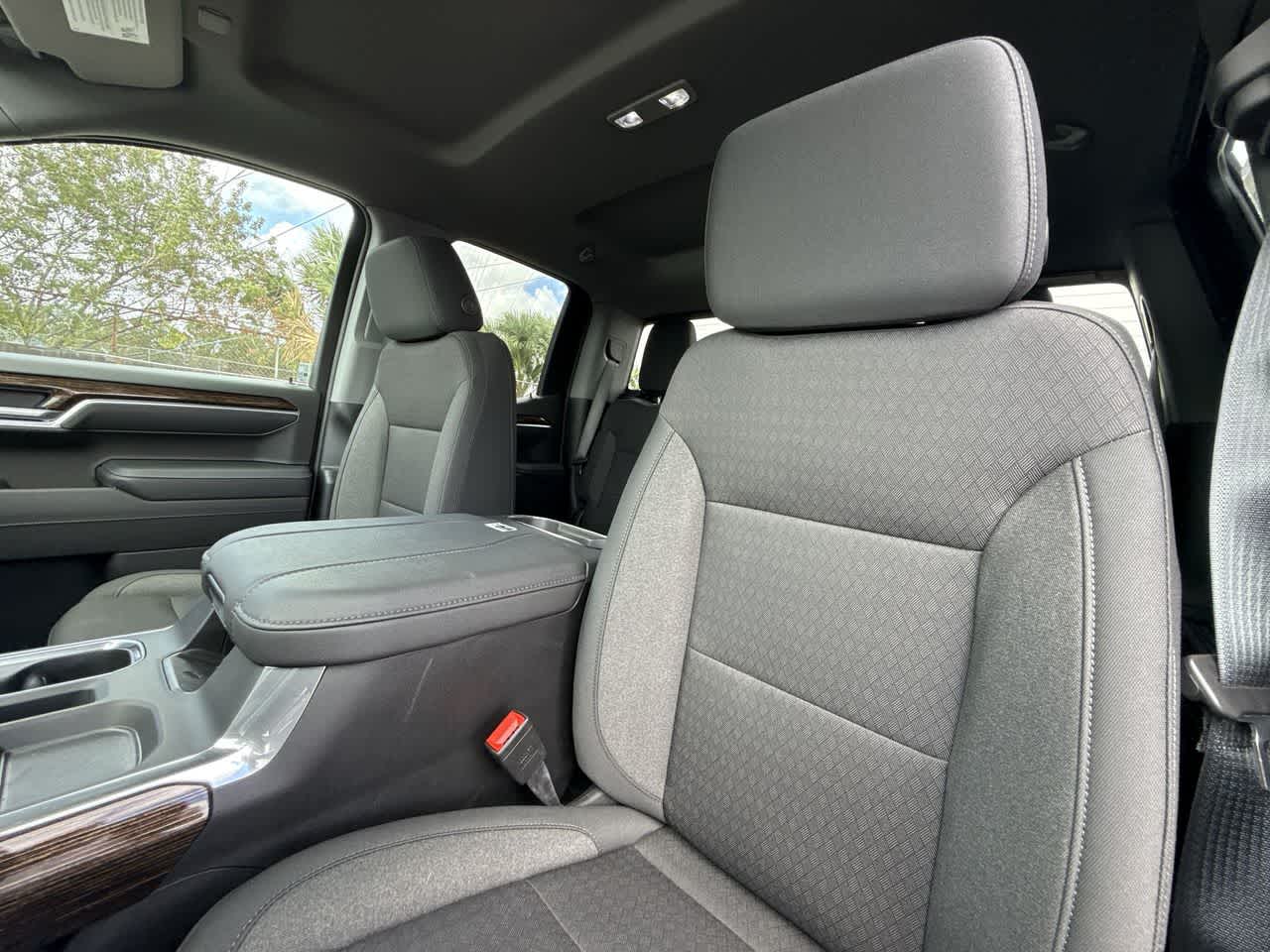 Thumbnail: 2026 GMC Sierra 1500 - 14