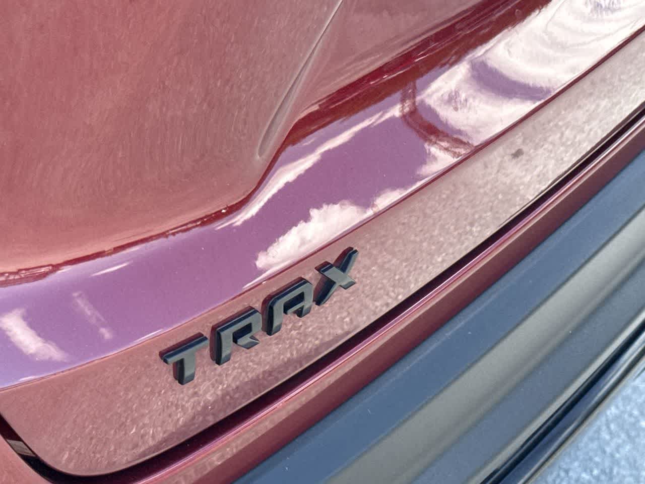 Thumbnail: 2025 Chevrolet Trax - 10