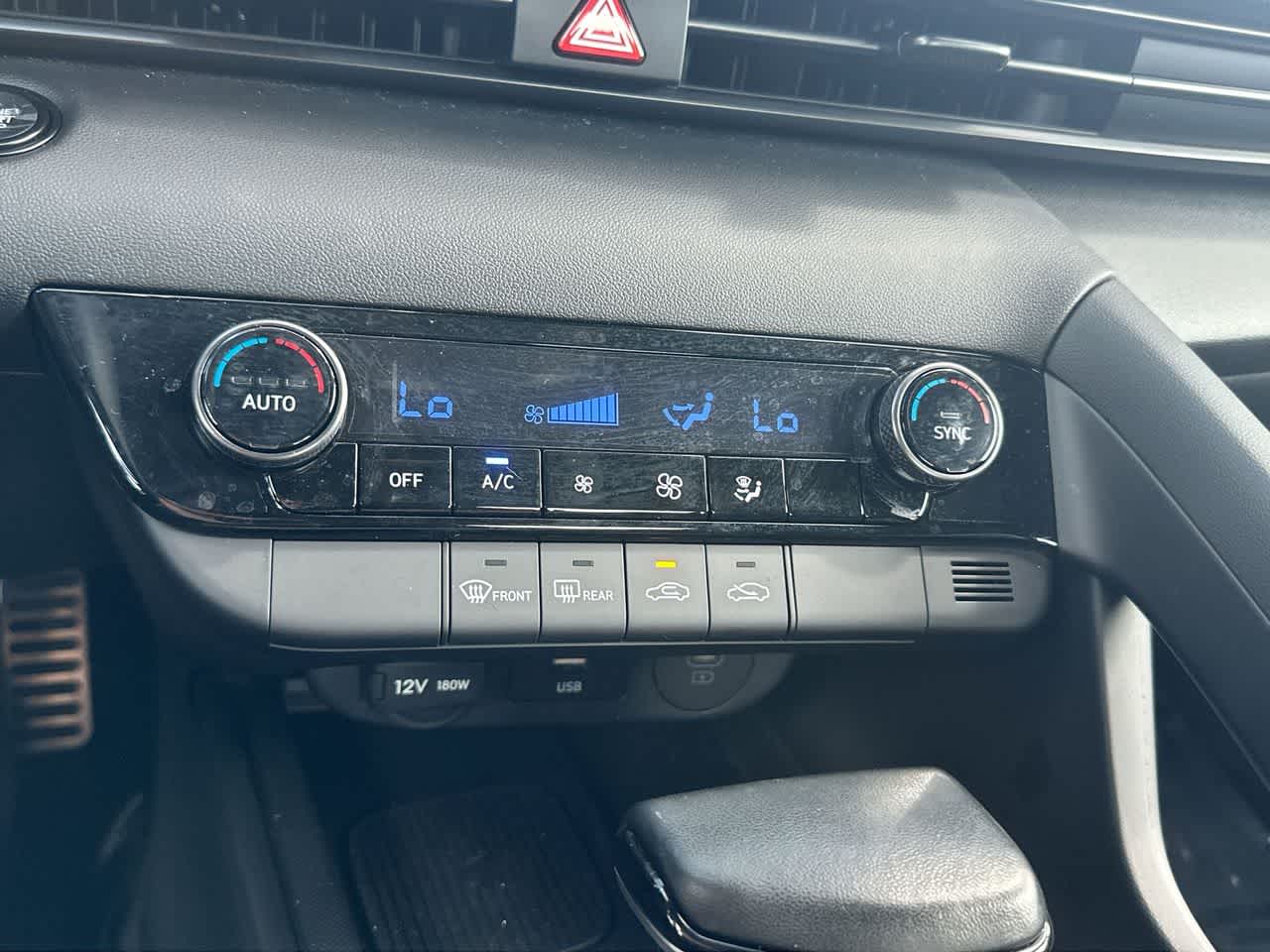 Thumbnail: 2025 Hyundai Elantra - 20