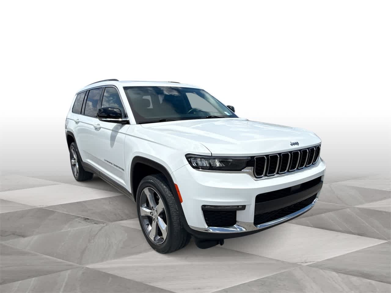 Thumbnail: 2021 Jeep Grand Cherokee L - 2