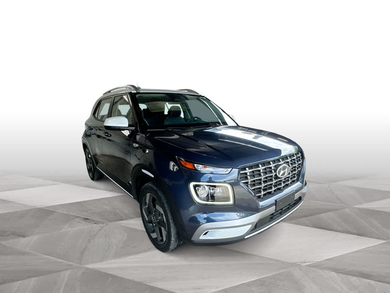 Thumbnail: 2023 Hyundai Venue - 2