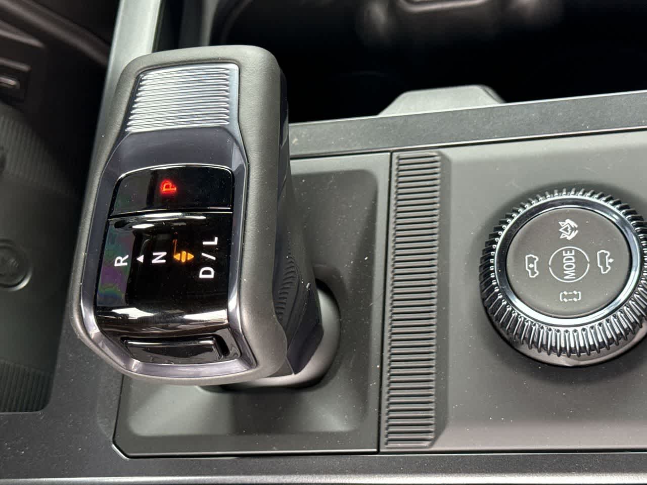 Thumbnail: 2026 GMC Hummer EV - 21