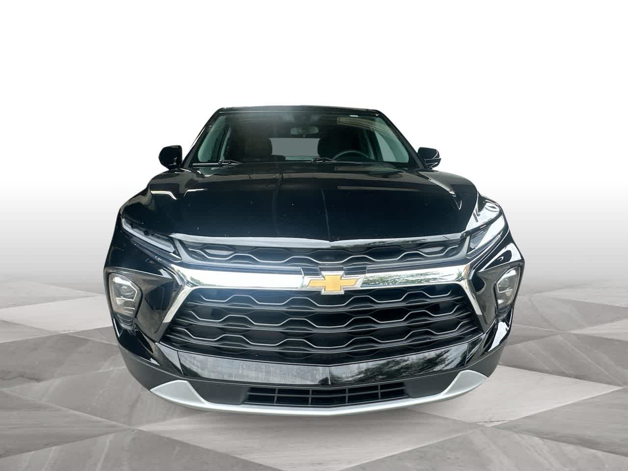 Thumbnail: 2025 Chevrolet Blazer - 3