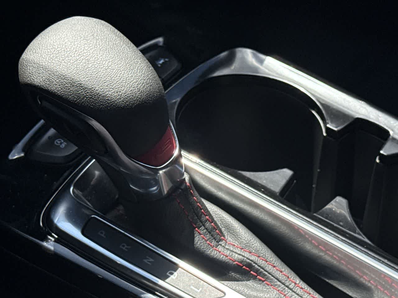 Thumbnail: 2025 Chevrolet Trax - 21