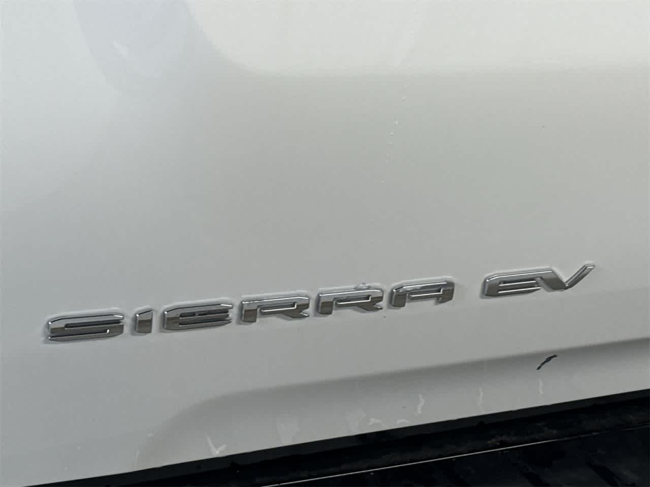 Thumbnail: 2026 GMC Sierra EV - 10