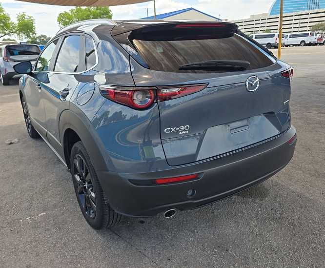 Thumbnail: 2025 Mazda CX-30 - 4
