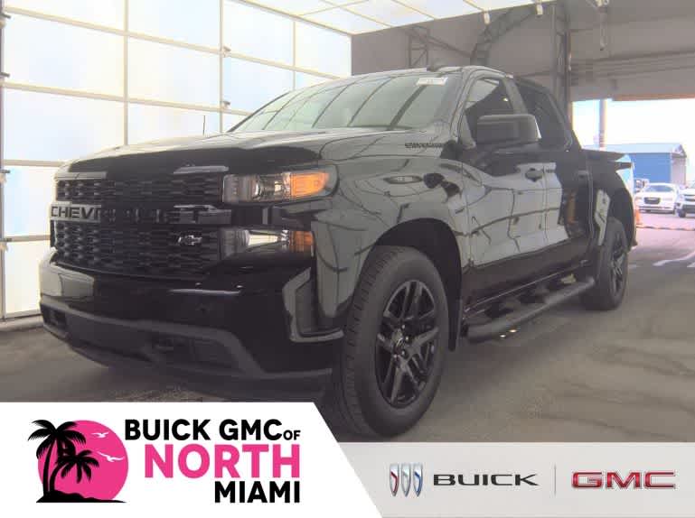 2022 Chevrolet Silverado 1500 Custom Crew Cab Short Box's photo