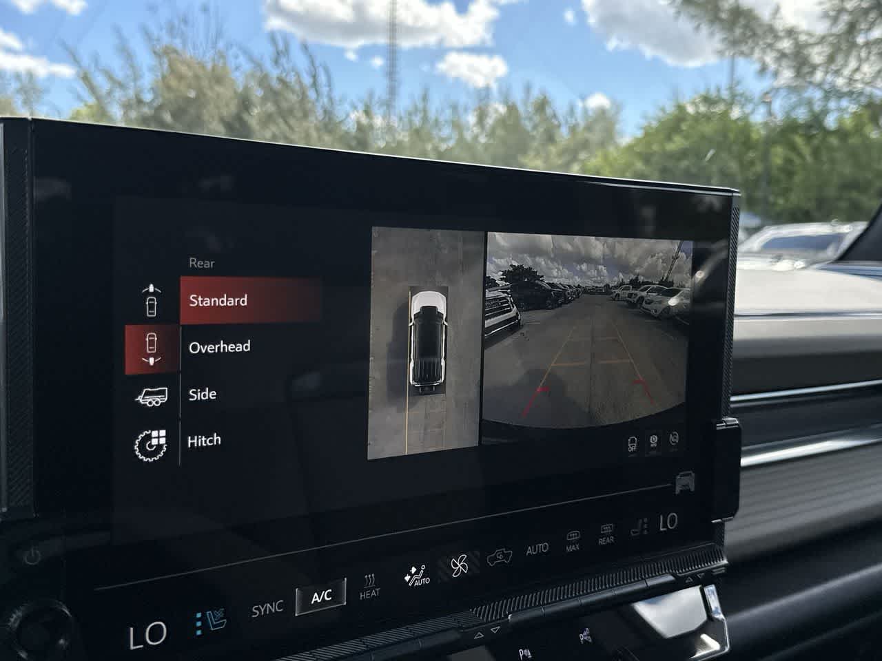 Thumbnail: 2026 GMC Hummer EV - 19