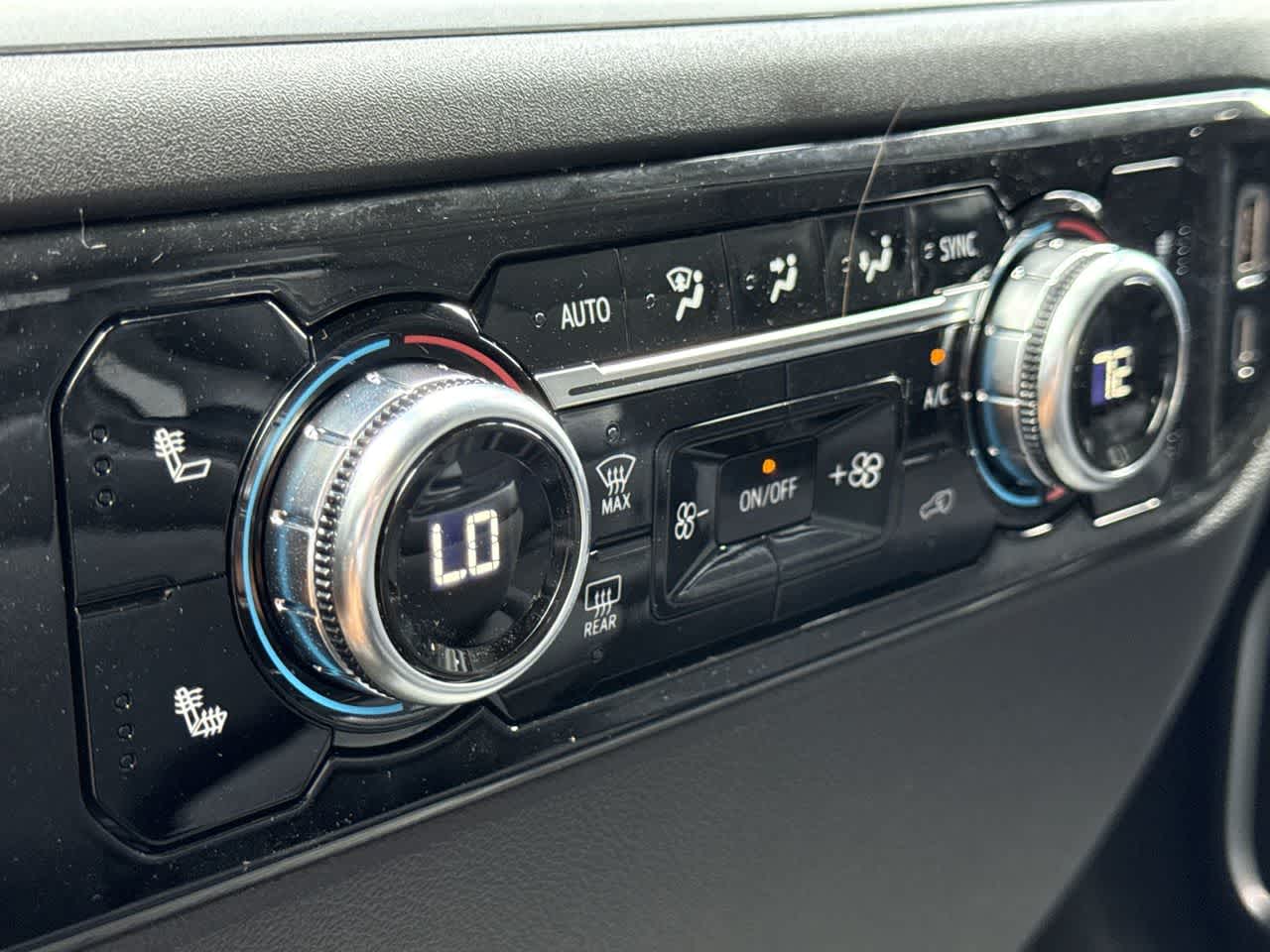 Thumbnail: 2026 GMC Sierra 1500 - 20