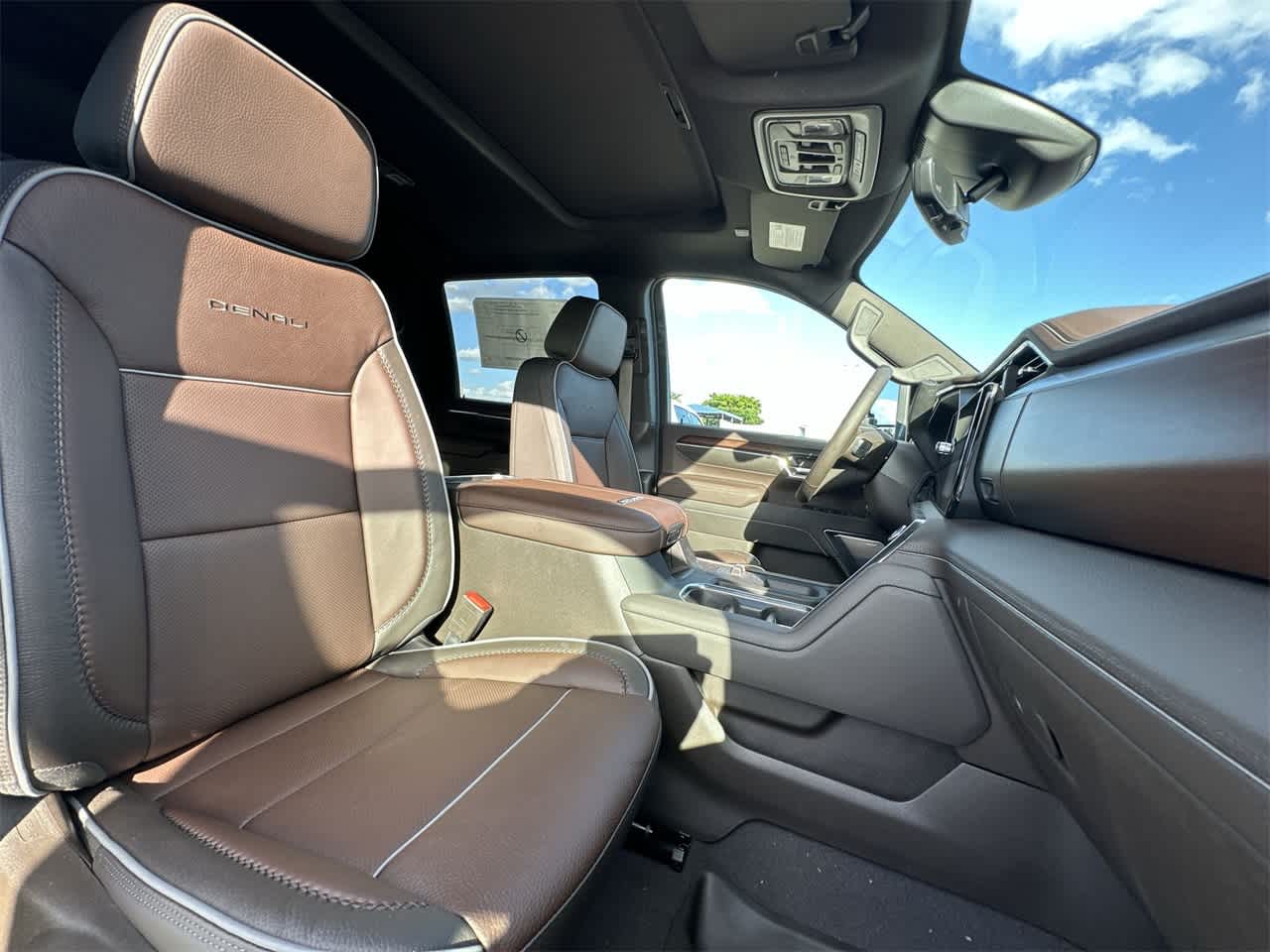 Thumbnail: 2026 GMC Sierra 2500 - 27