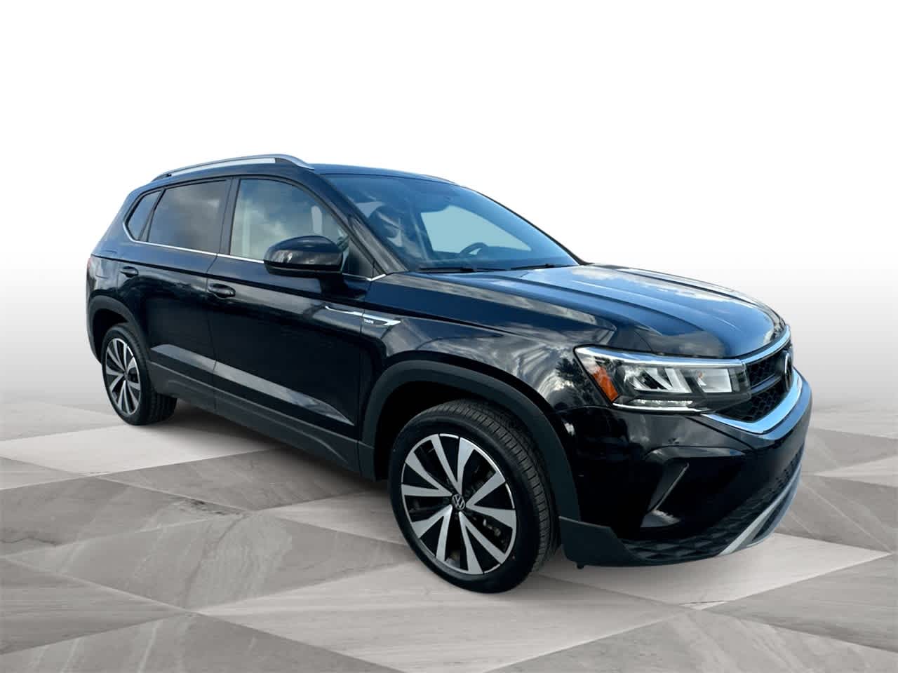 Thumbnail: 2022 Volkswagen Taos - 2