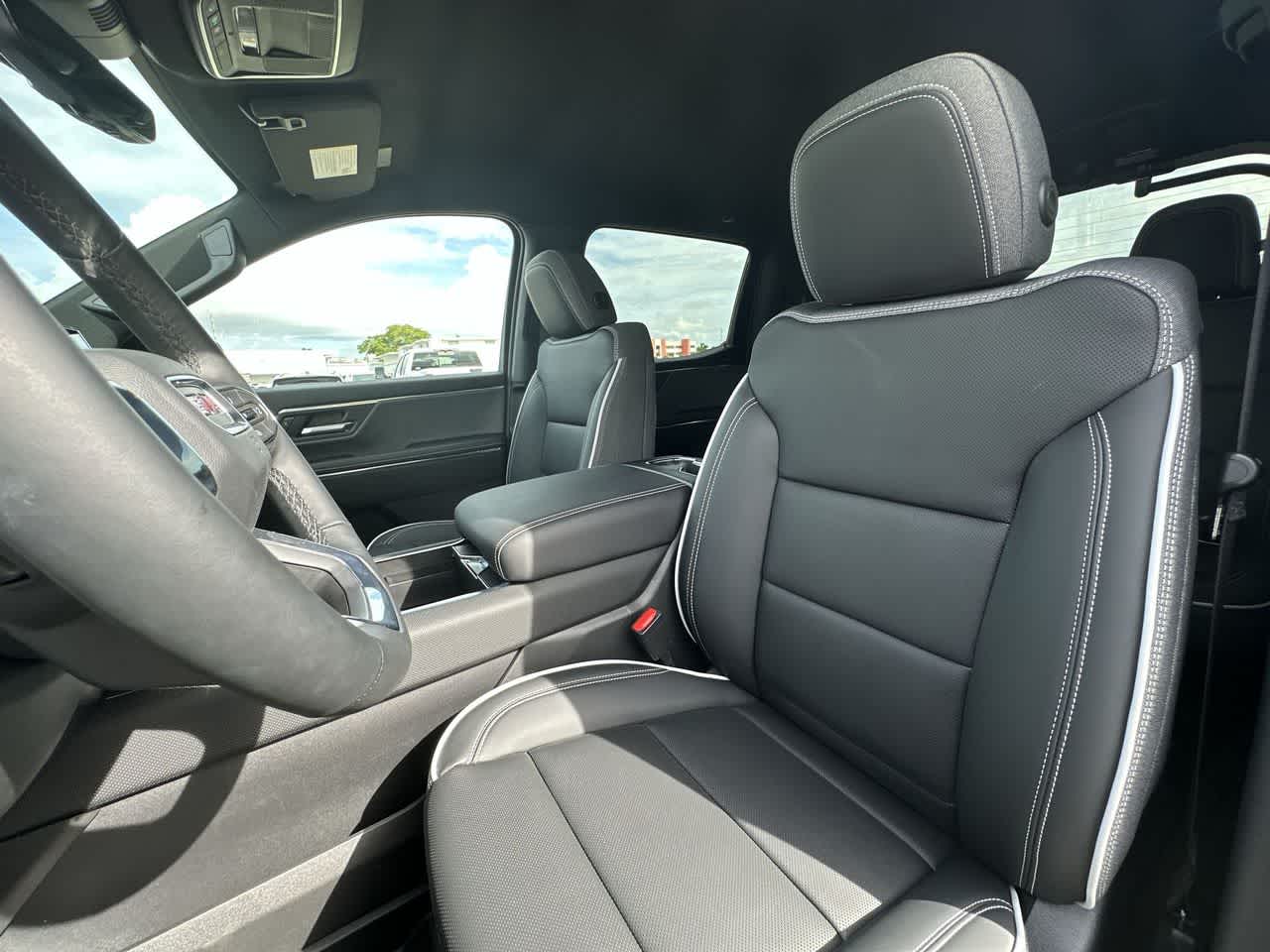 Thumbnail: 2026 GMC Sierra EV - 14