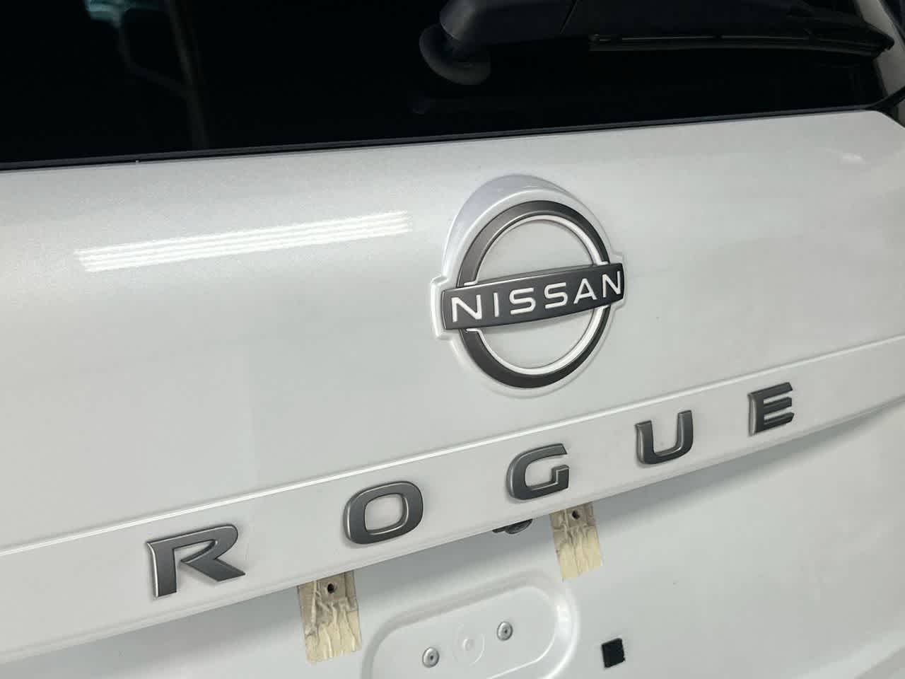 Thumbnail: 2025 Nissan Rogue - 10