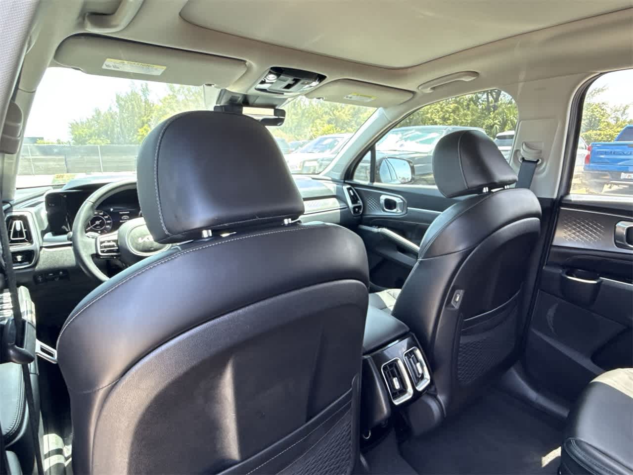 2023 Kia Sorento SX 23