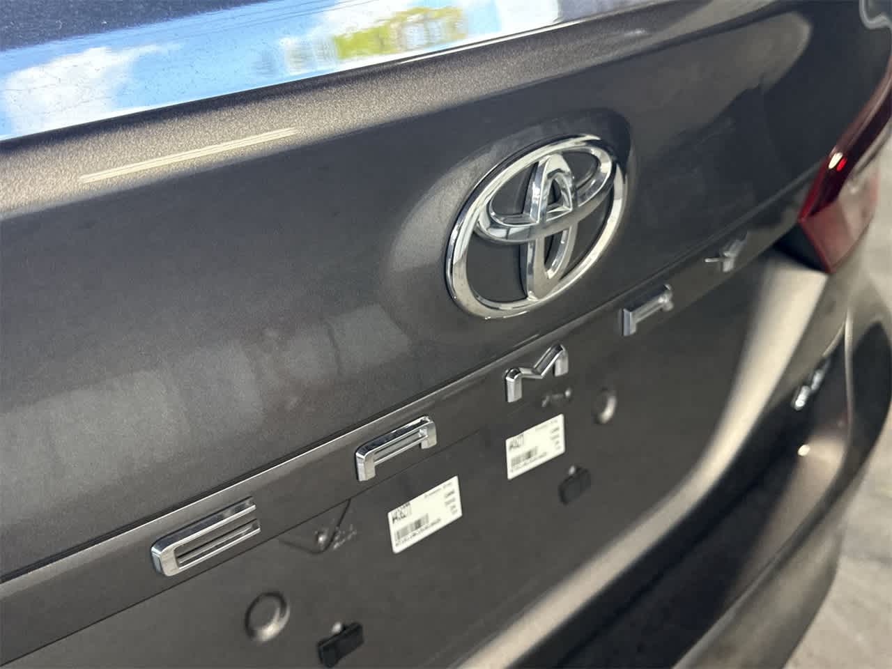 Thumbnail: 2024 Toyota Camry - 10