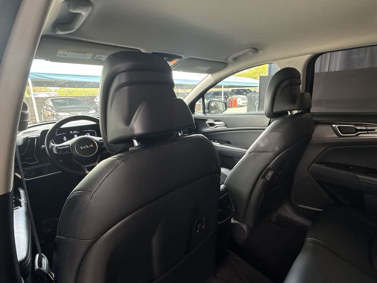 Thumbnail: 2023 Kia Sportage - 23