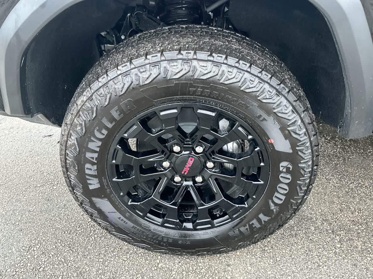Thumbnail: 2026 GMC Canyon - 11