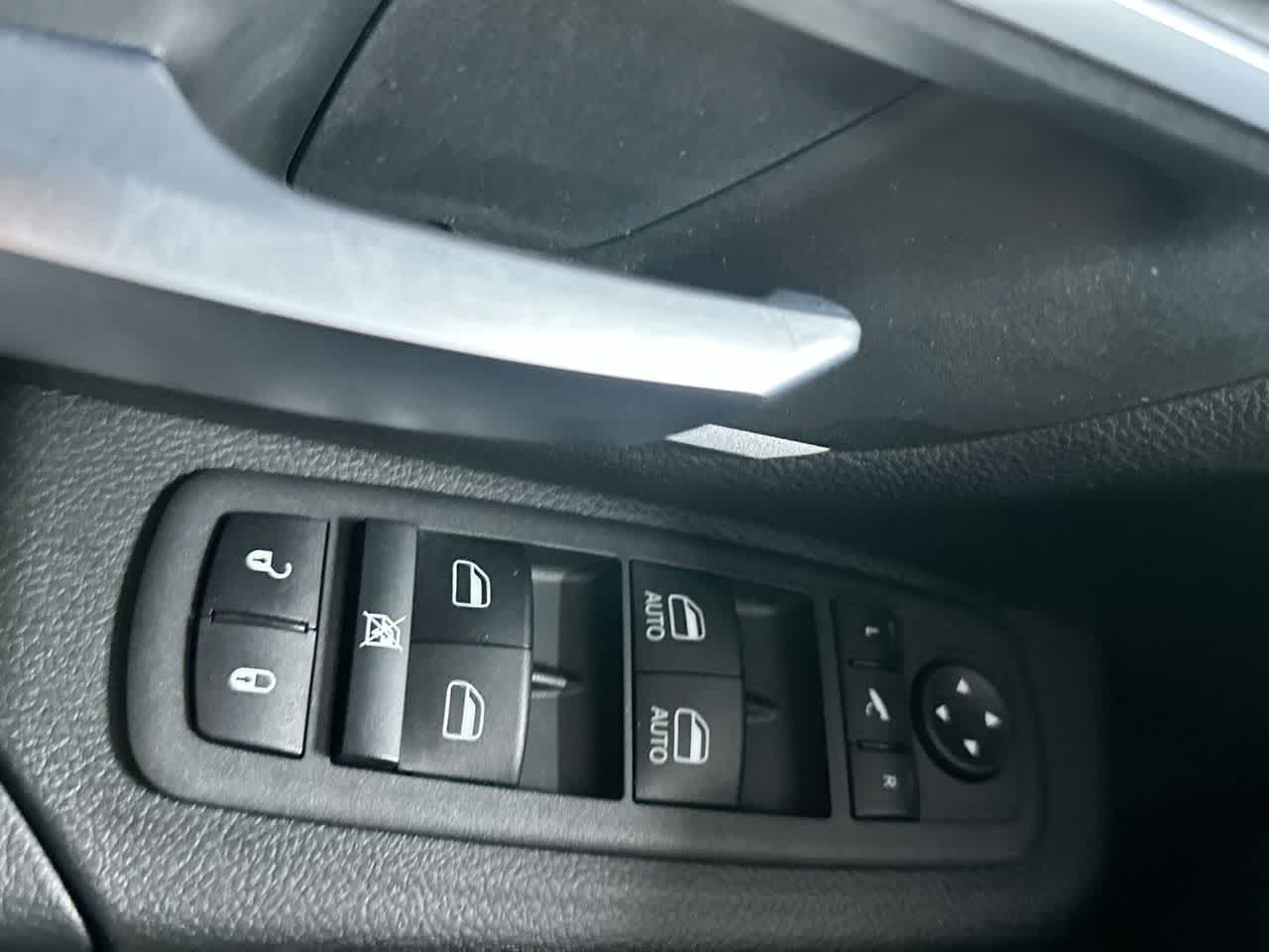 Thumbnail: 2022 RAM 1500 - 17