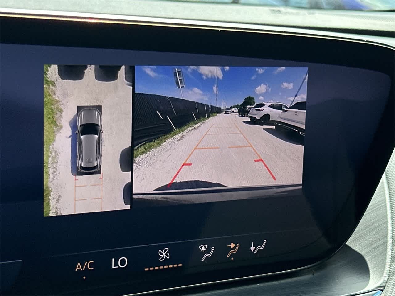 Thumbnail: 2025 Buick Envision - 19