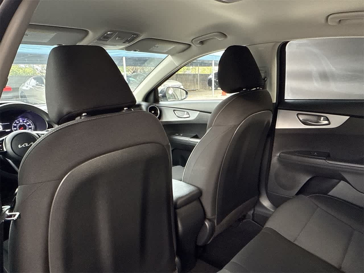 Thumbnail: 2023 Kia Forte - 23