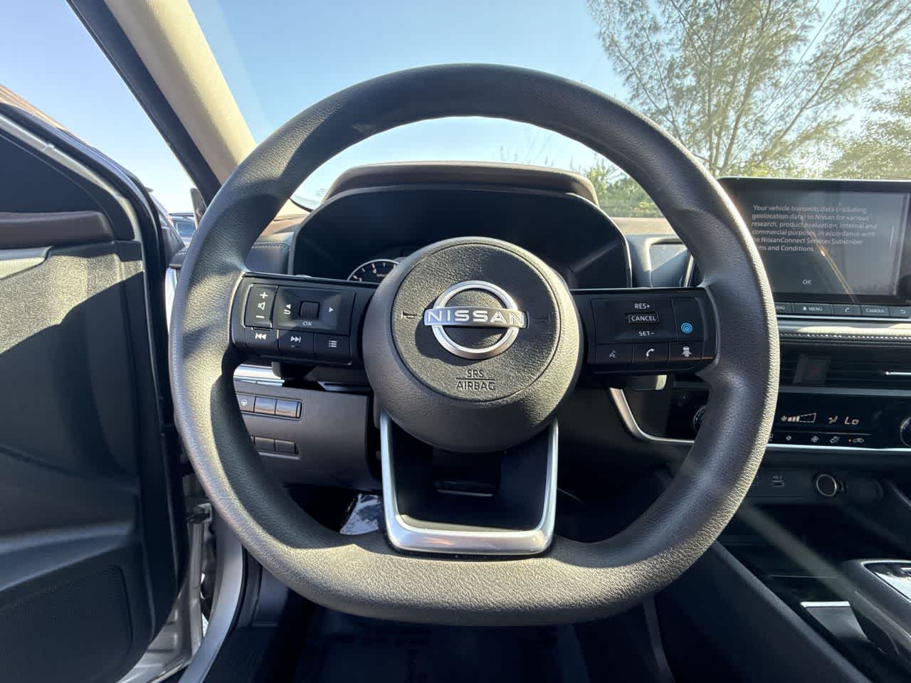 Thumbnail: 2023 Nissan Rogue - 15