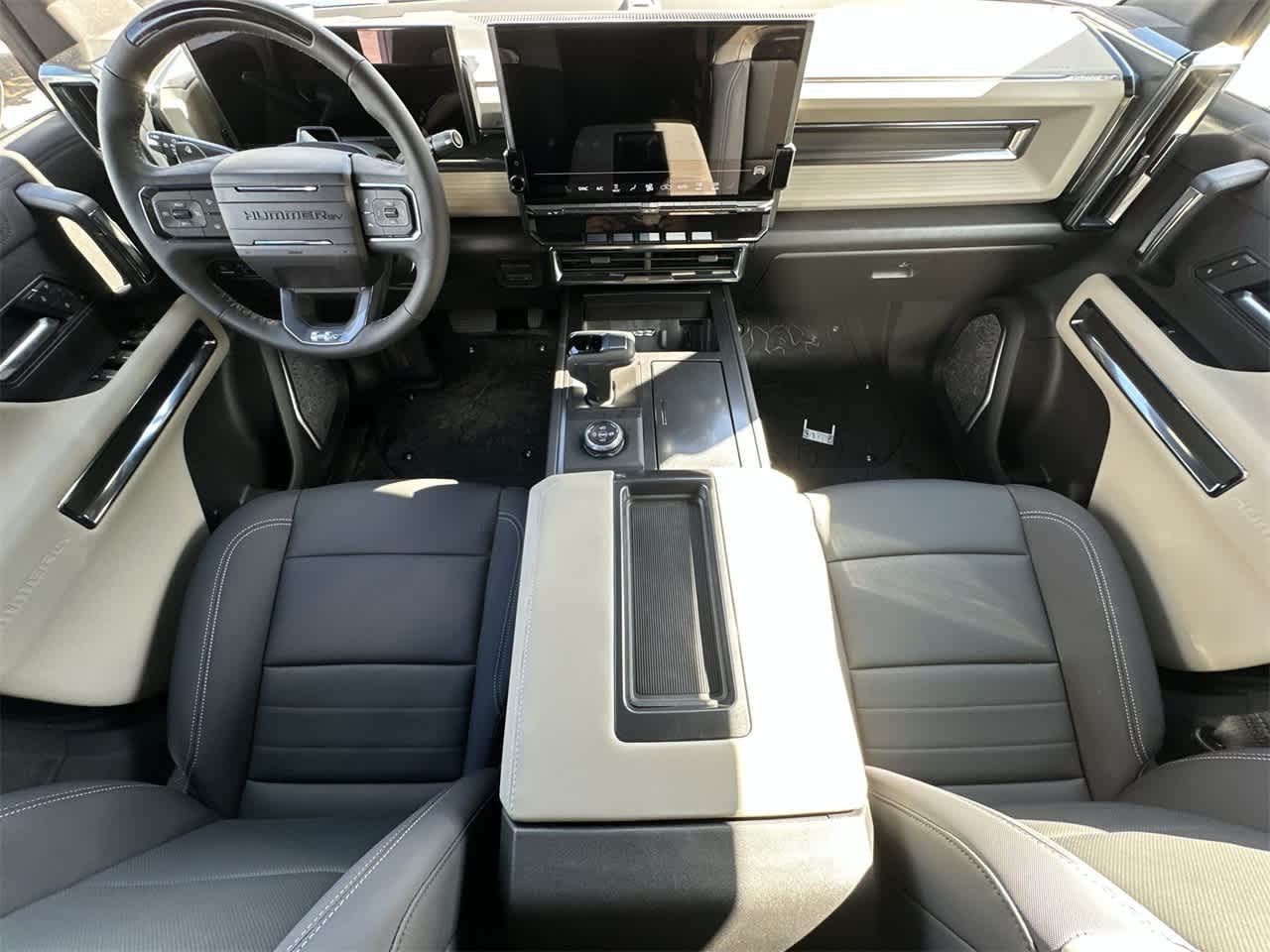 Thumbnail: 2026 GMC Hummer EV - 24