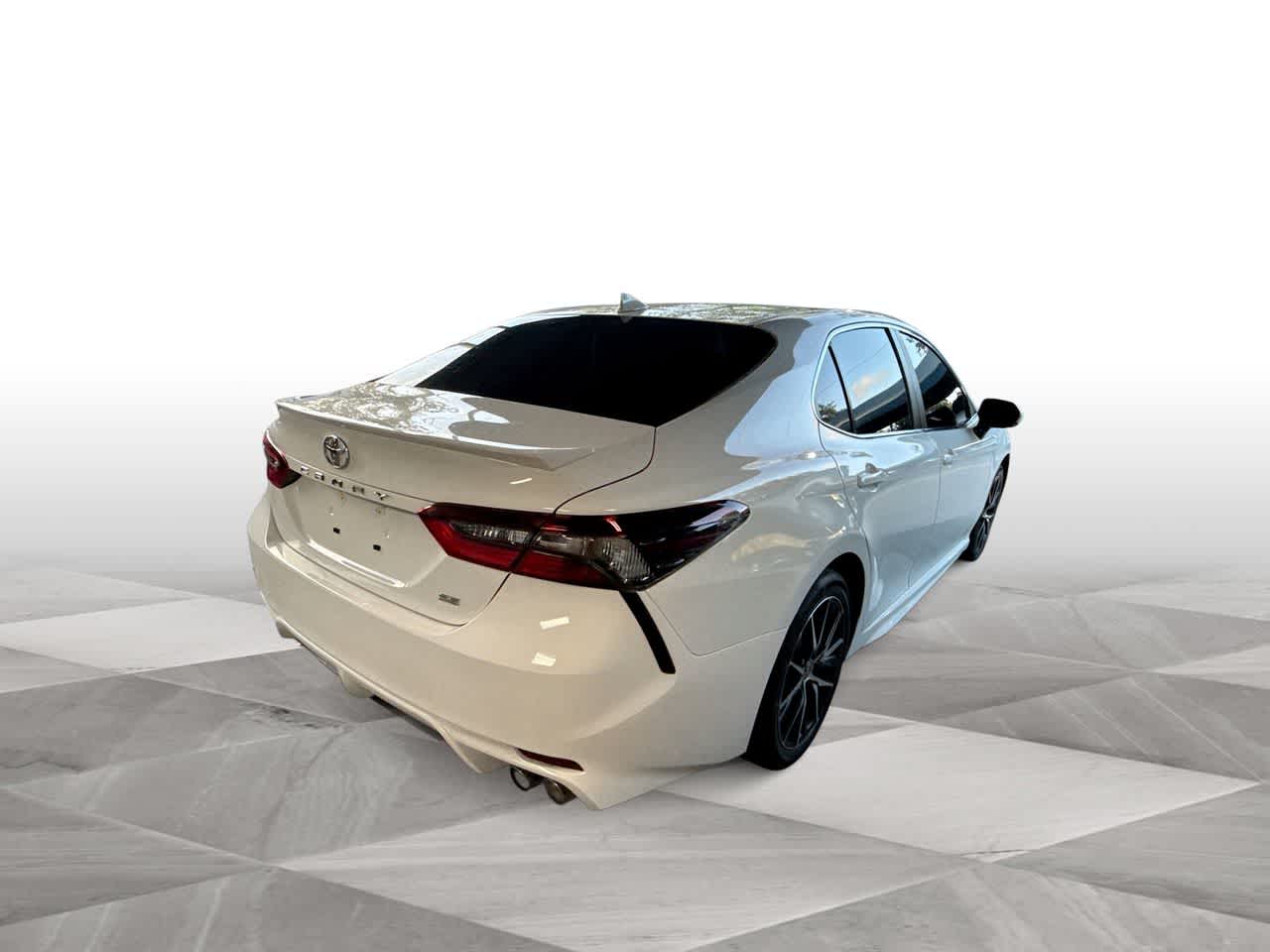 Thumbnail: 2024 Toyota Camry - 8