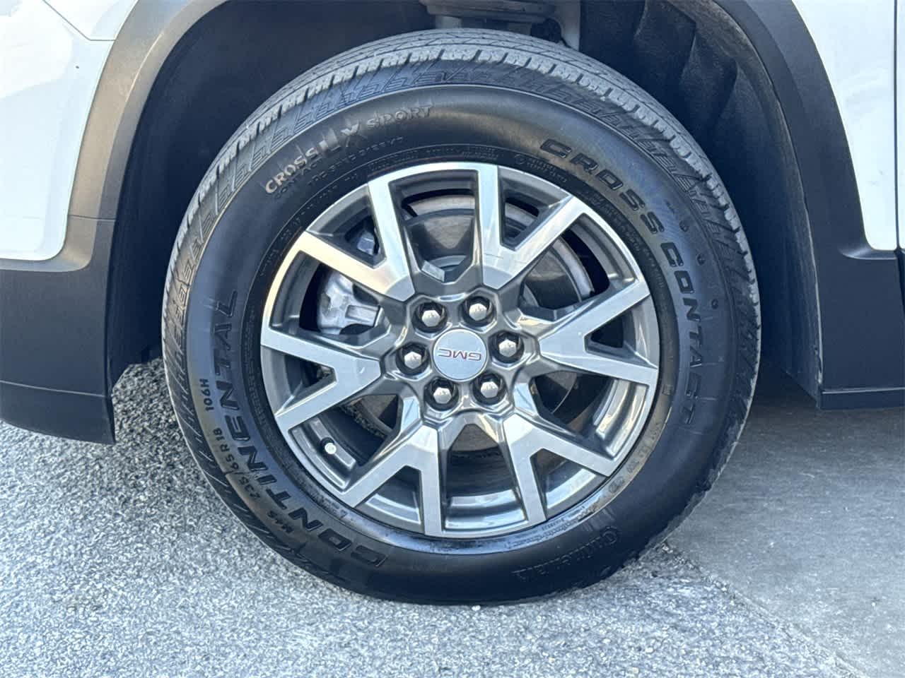 Thumbnail: 2023 GMC Acadia - 11