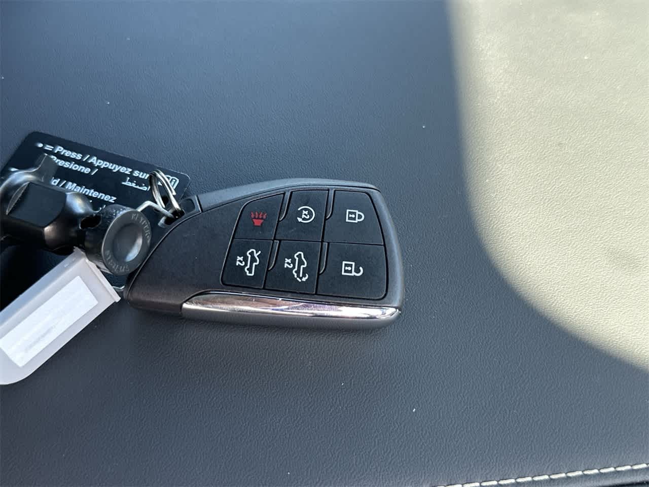 Thumbnail: 2026 GMC Sierra EV - 28