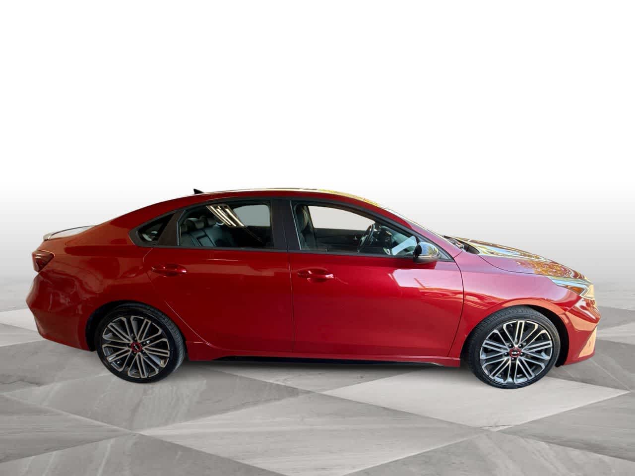 Thumbnail: 2023 Kia Forte - 9