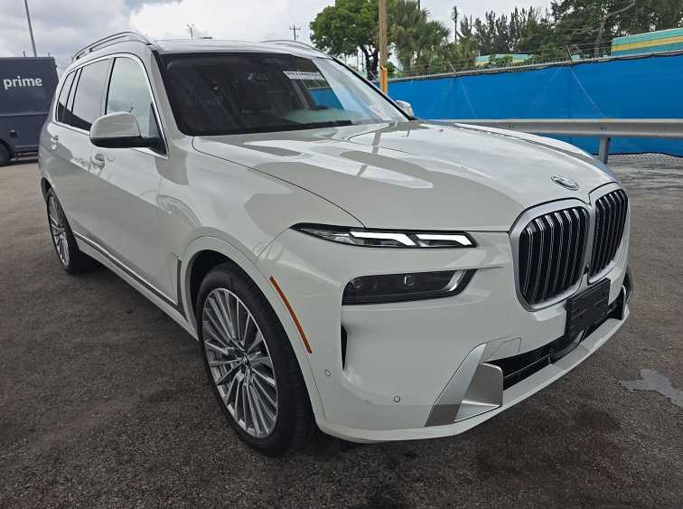Thumbnail: 2024 BMW X7 - 2