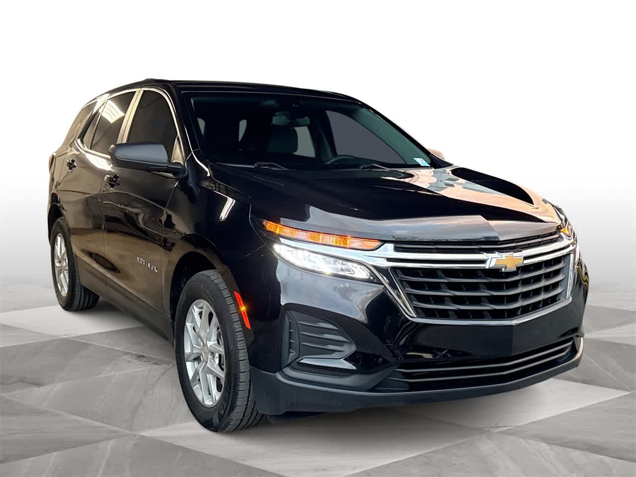 Thumbnail: 2023 Chevrolet Equinox - 2