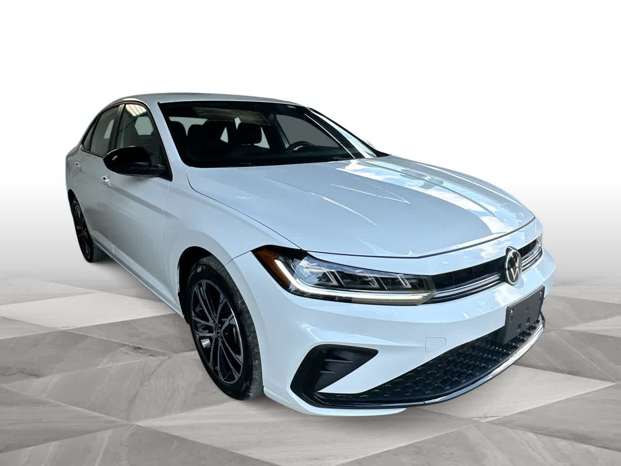 Thumbnail: 2025 Volkswagen Jetta - 2