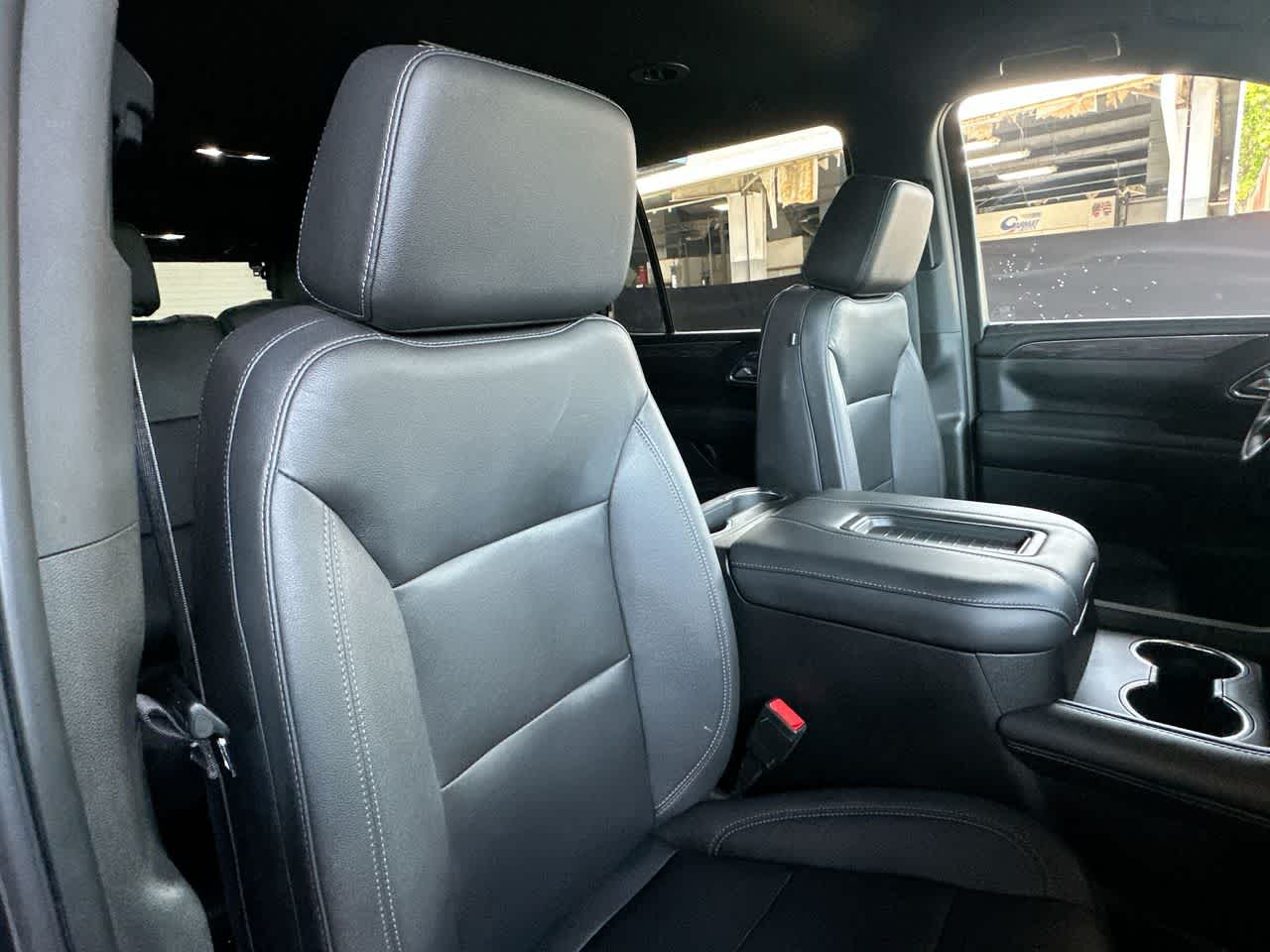 Thumbnail: 2023 Chevrolet Tahoe - 27