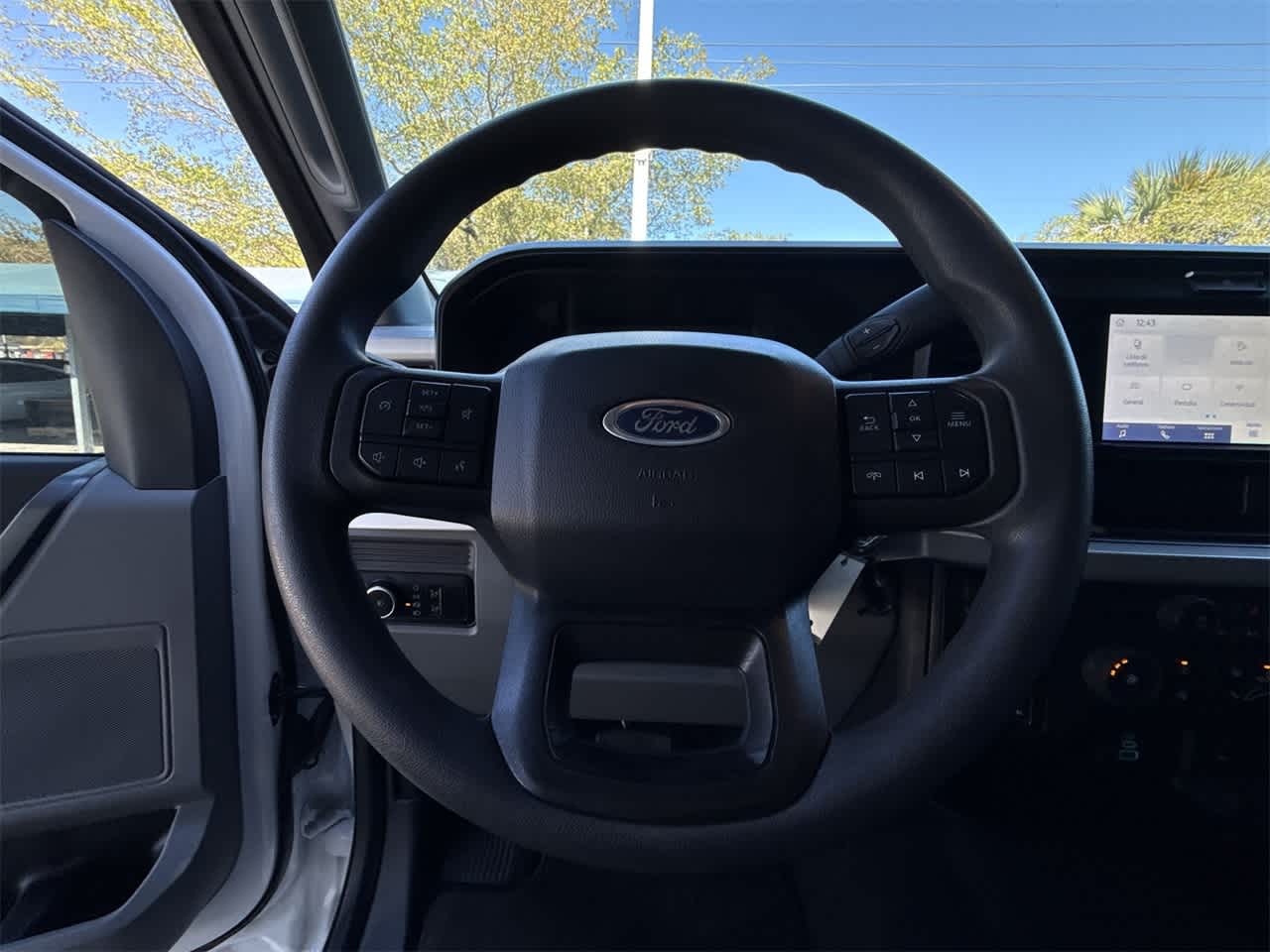 Thumbnail: 2025 Ford F-250 - 15