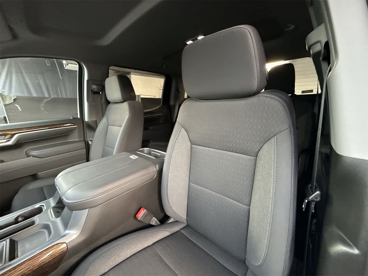 Thumbnail: 2026 GMC Sierra 1500 - 14