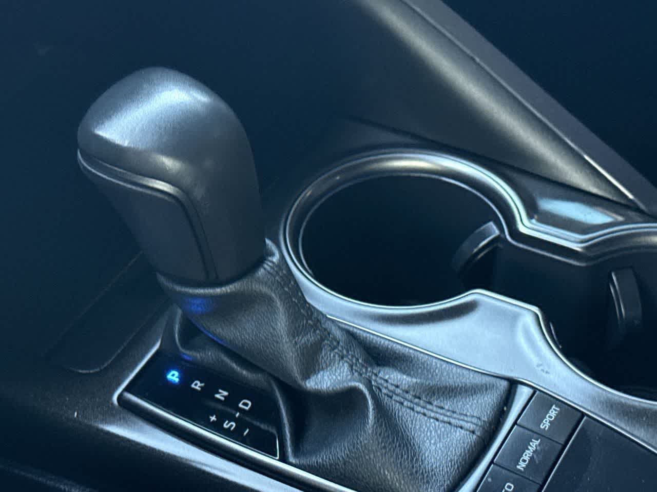 Thumbnail: 2024 Toyota Camry - 20