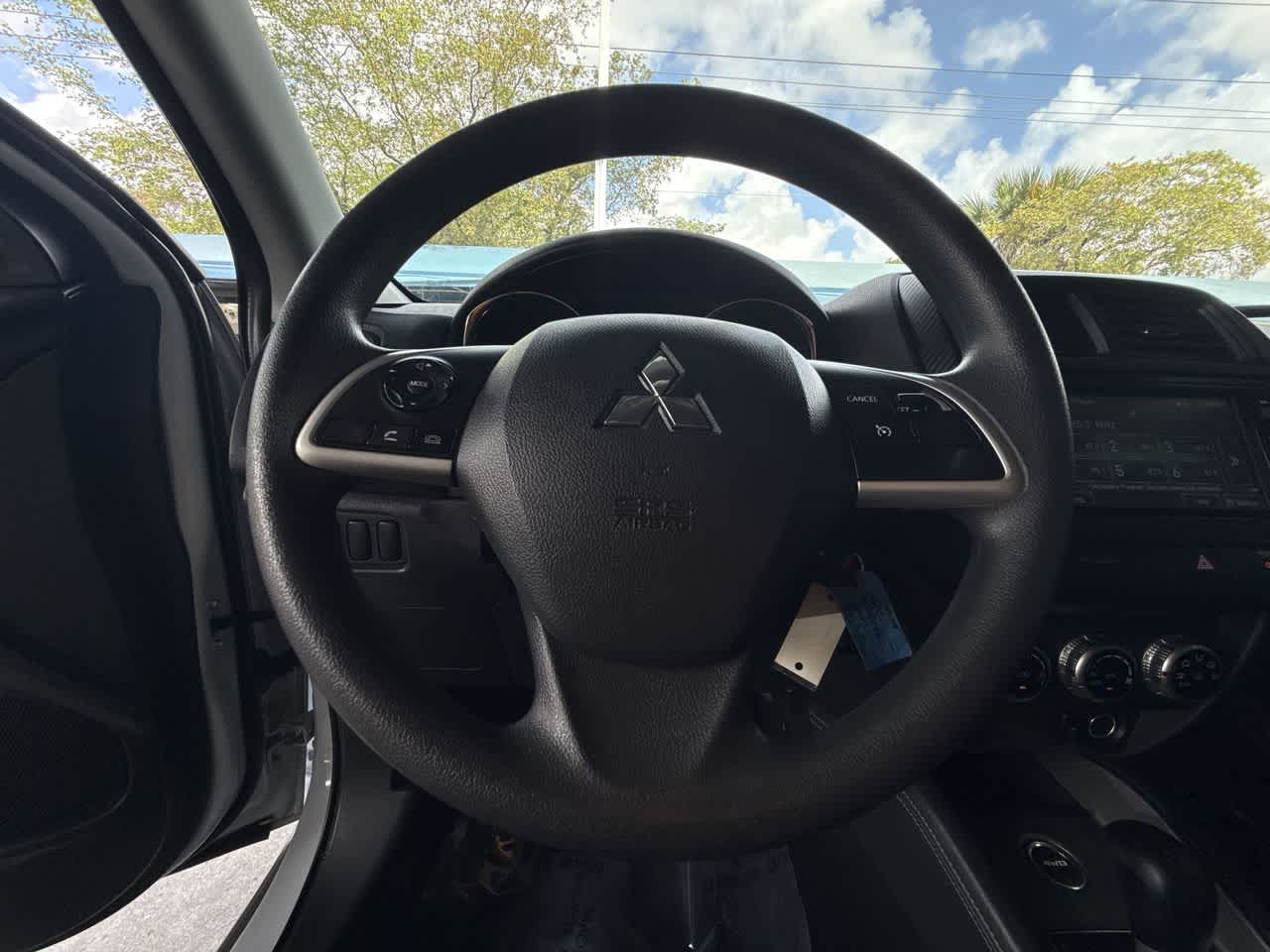 Thumbnail: 2025 Mitsubishi Outlander Sport - 15