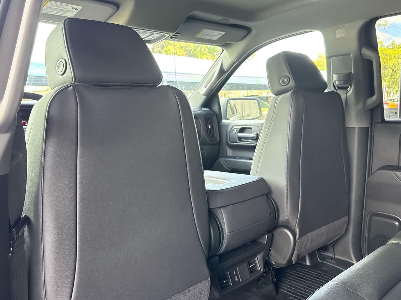 Thumbnail: 2026 GMC Sierra 1500 - 23