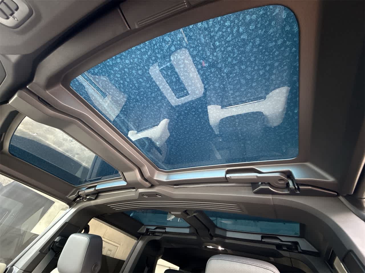 Thumbnail: 2026 GMC Hummer EV - 17