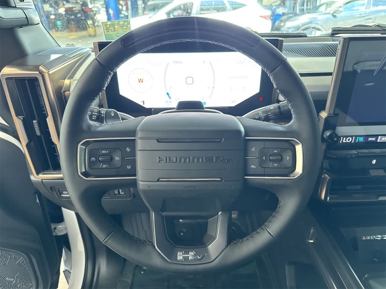 Thumbnail: 2025 GMC Hummer EV - 15