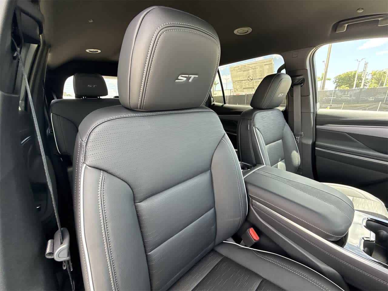 Thumbnail: 2025 Buick Enclave - 27