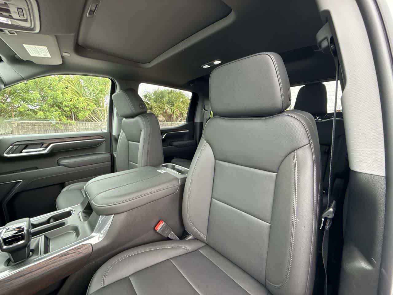 Thumbnail: 2026 GMC Sierra 1500 - 14