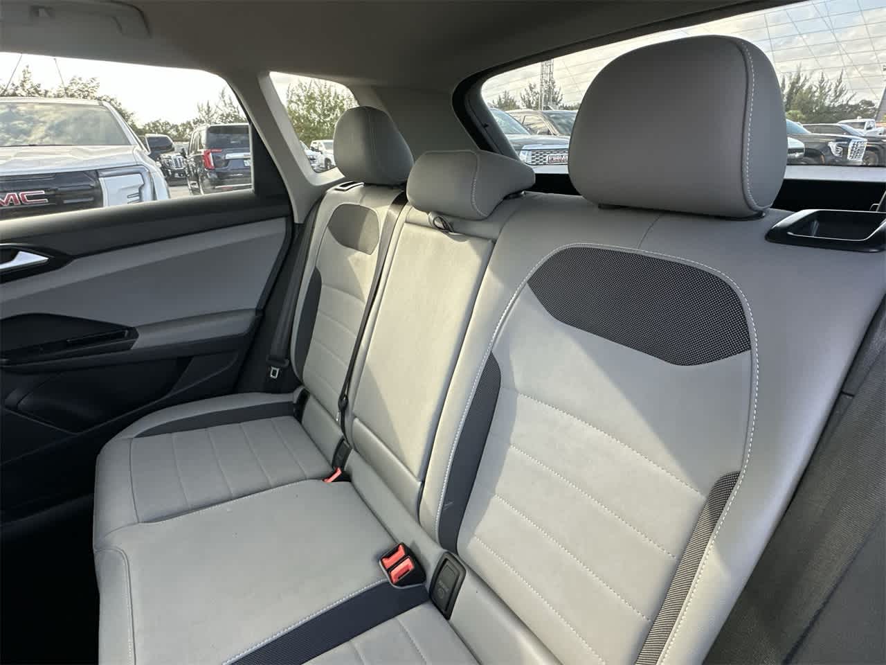 Thumbnail: 2022 Volkswagen Taos - 22