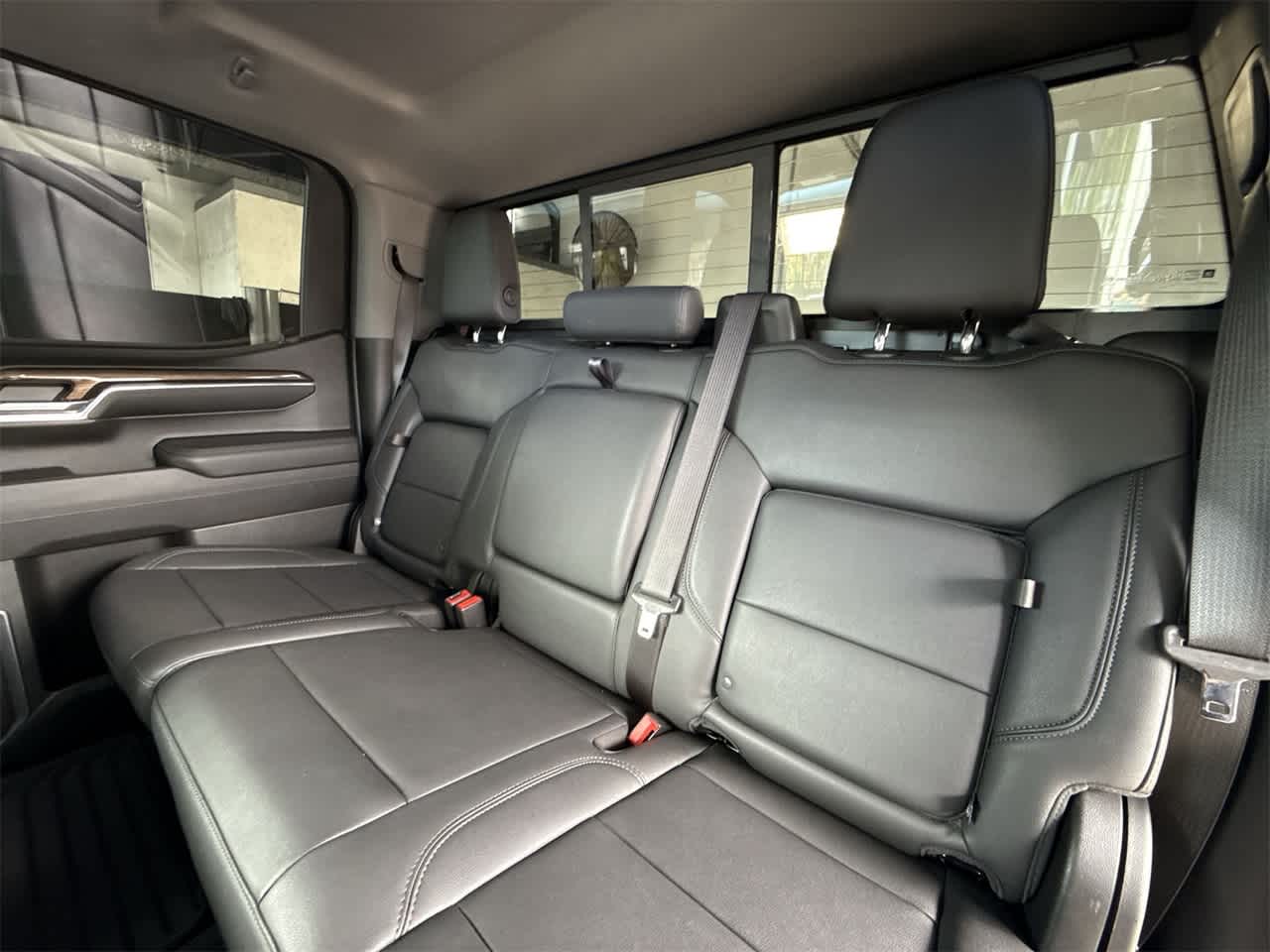 Thumbnail: 2023 Chevrolet Silverado 1500 - 22