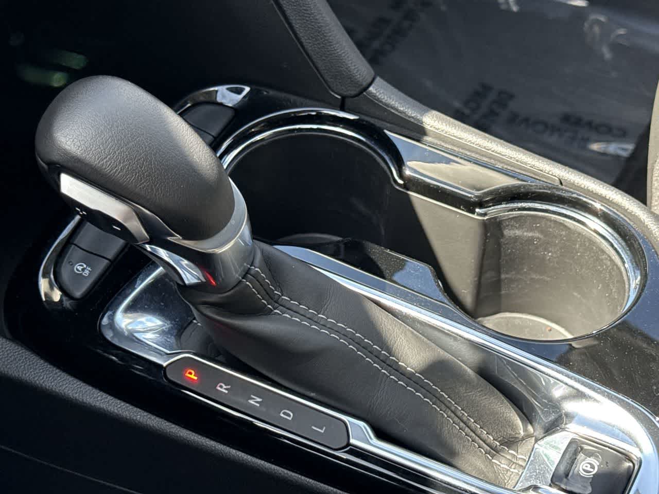 Thumbnail: 2023 Buick Encore GX - 21