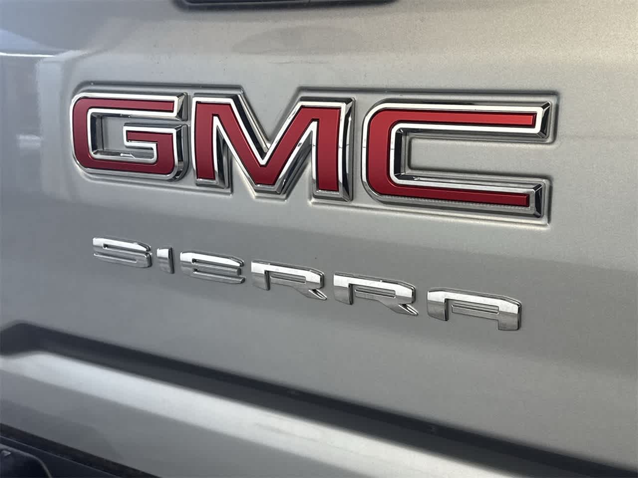 Thumbnail: 2026 GMC Sierra 2500 - 25