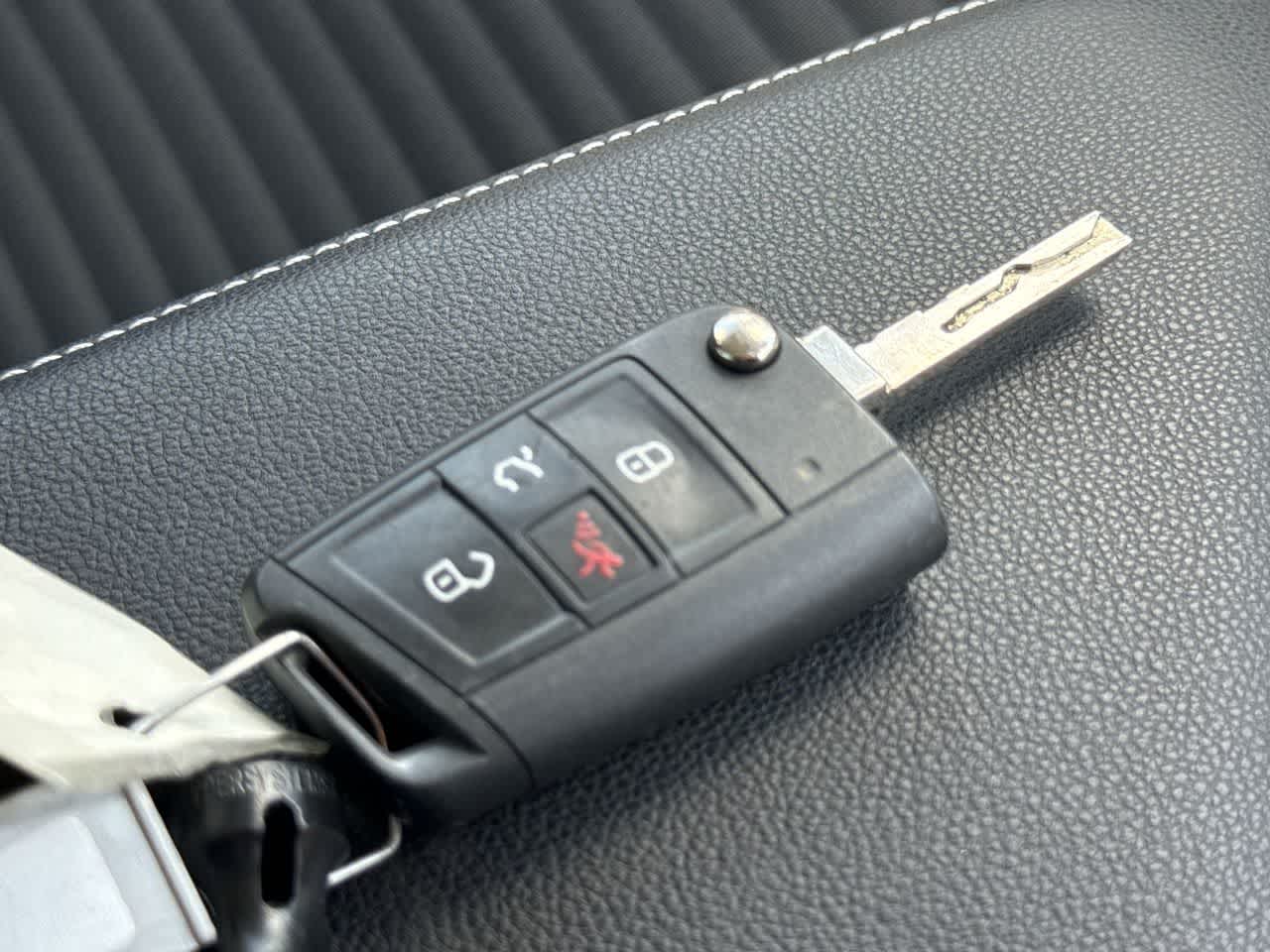 Thumbnail: 2025 Volkswagen Jetta - 28