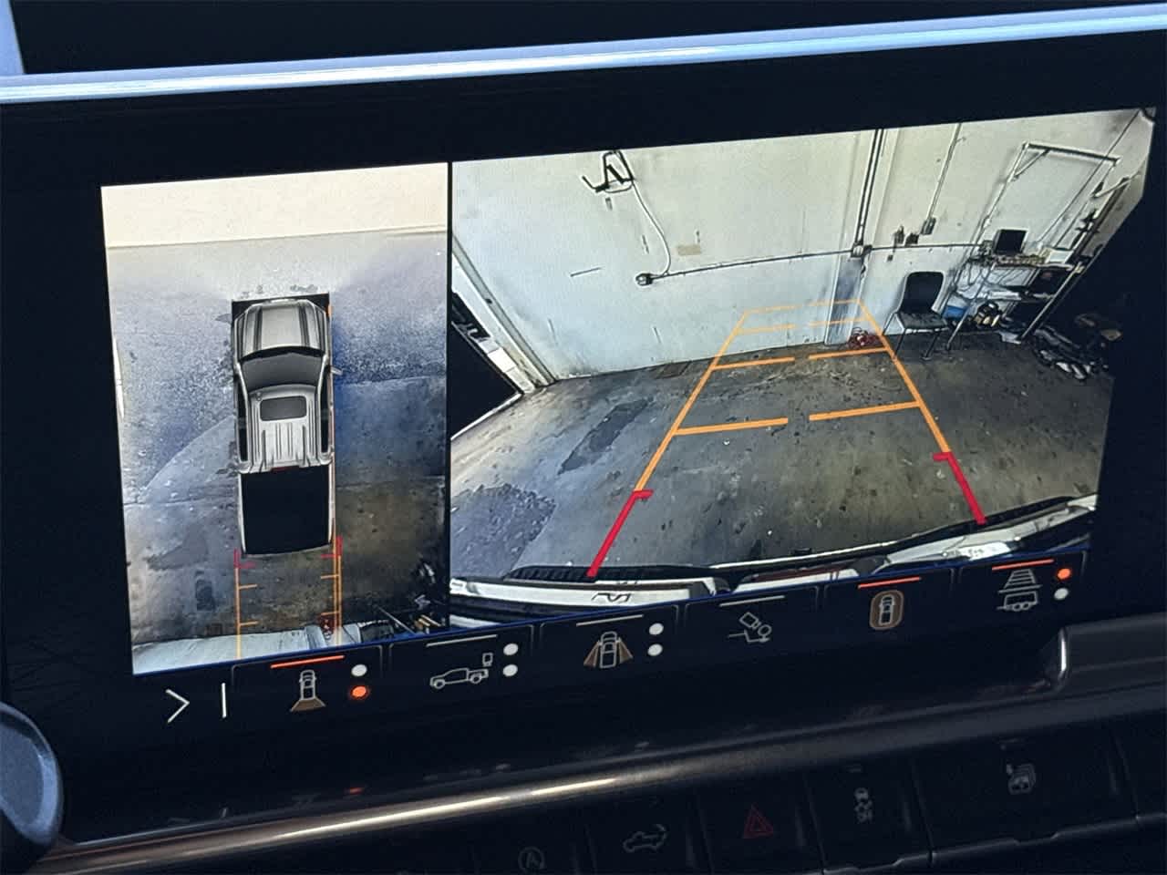 Thumbnail: 2026 GMC Sierra 1500 - 19